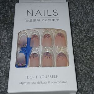 :Press on Nails Pink and Shimmer  NEW